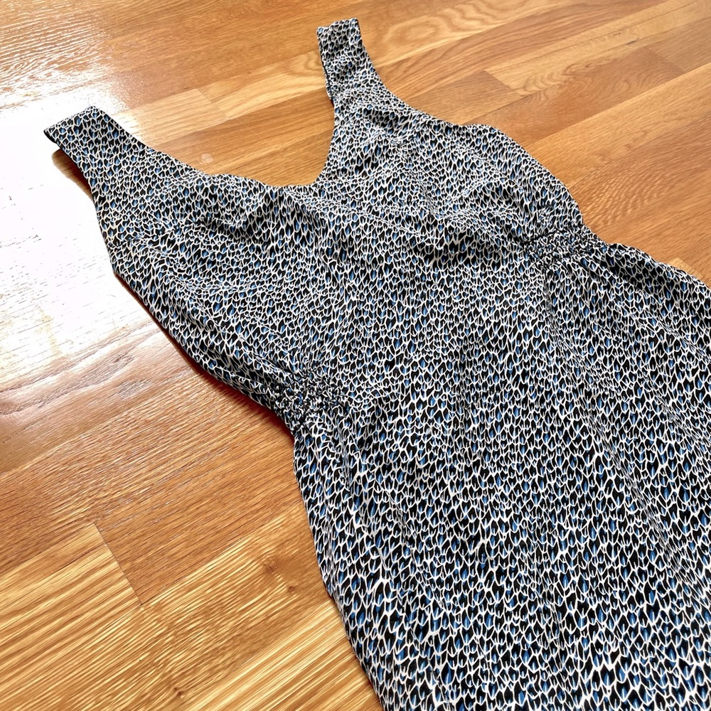 Aritzia Babaton | Silk Adjustable Cross Back Midi Dress | XS - Picture 8 of 13